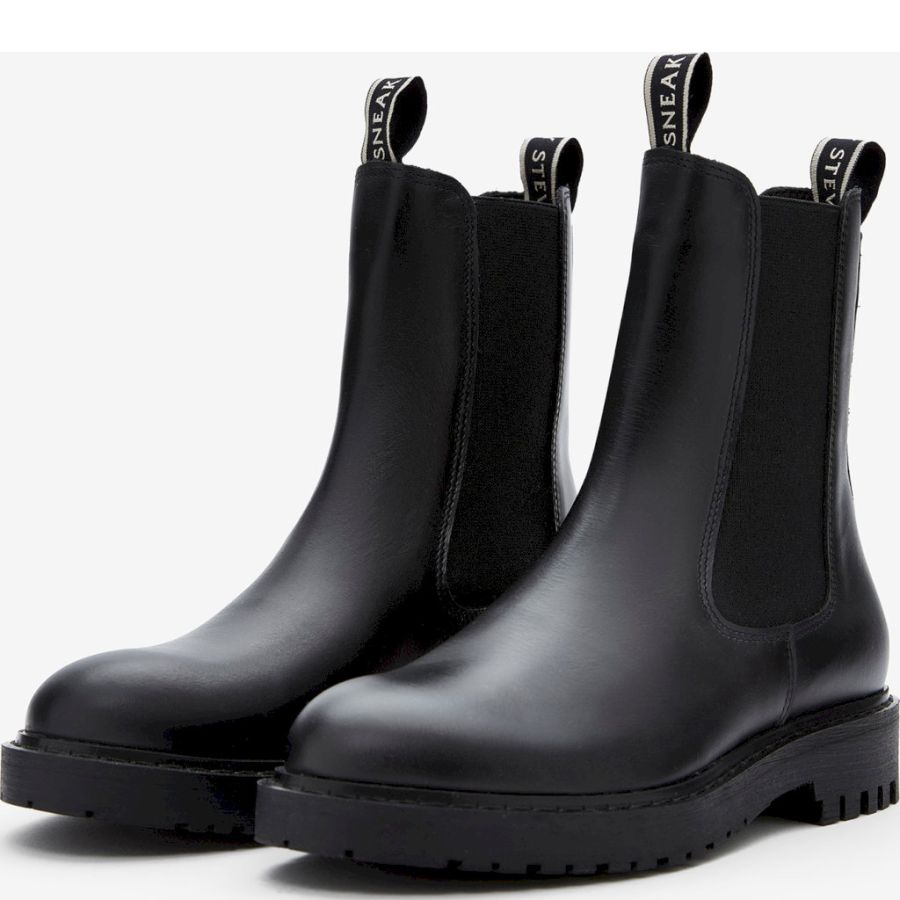Boots Sneaky Steve. Lilly High Chelsea W