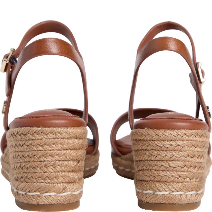 Sandaletter Tommy Hilfiger. MID WEDGE ESPAD LEATHER