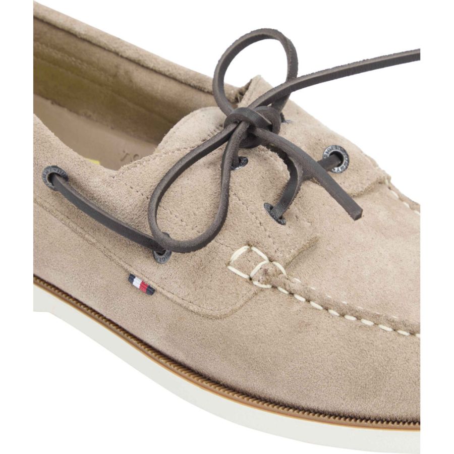 Seglarskor Tommy Hilfiger. TH BOAT SHOE CORE SUEDE