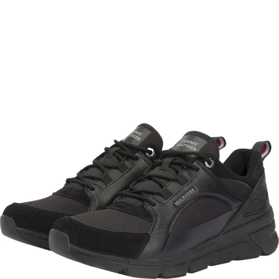 Sneakers Tommy Hilfiger. MODERN COMFORT RUN OUTDOOR