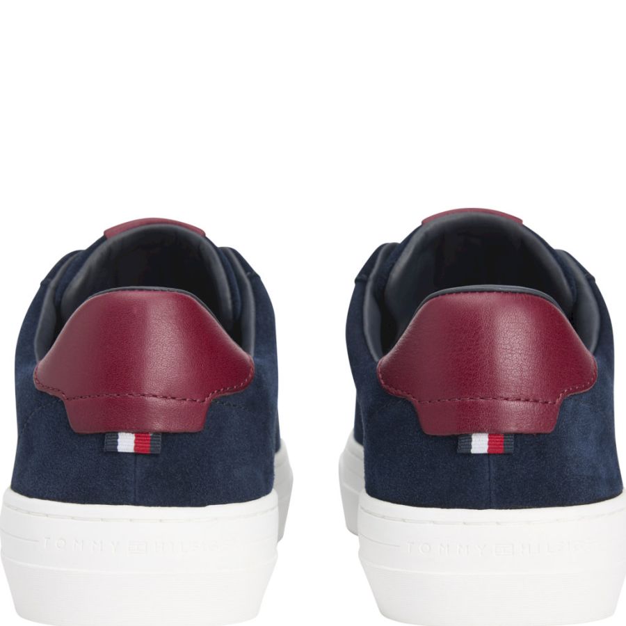 Sneakers Tommy Hilfiger. PREMIUM DRESS CUPSOLE SUEDE