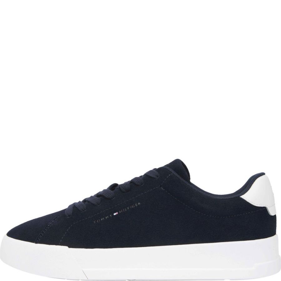 Sneakers Tommy Hilfiger. TH COURT CORE SUEDE