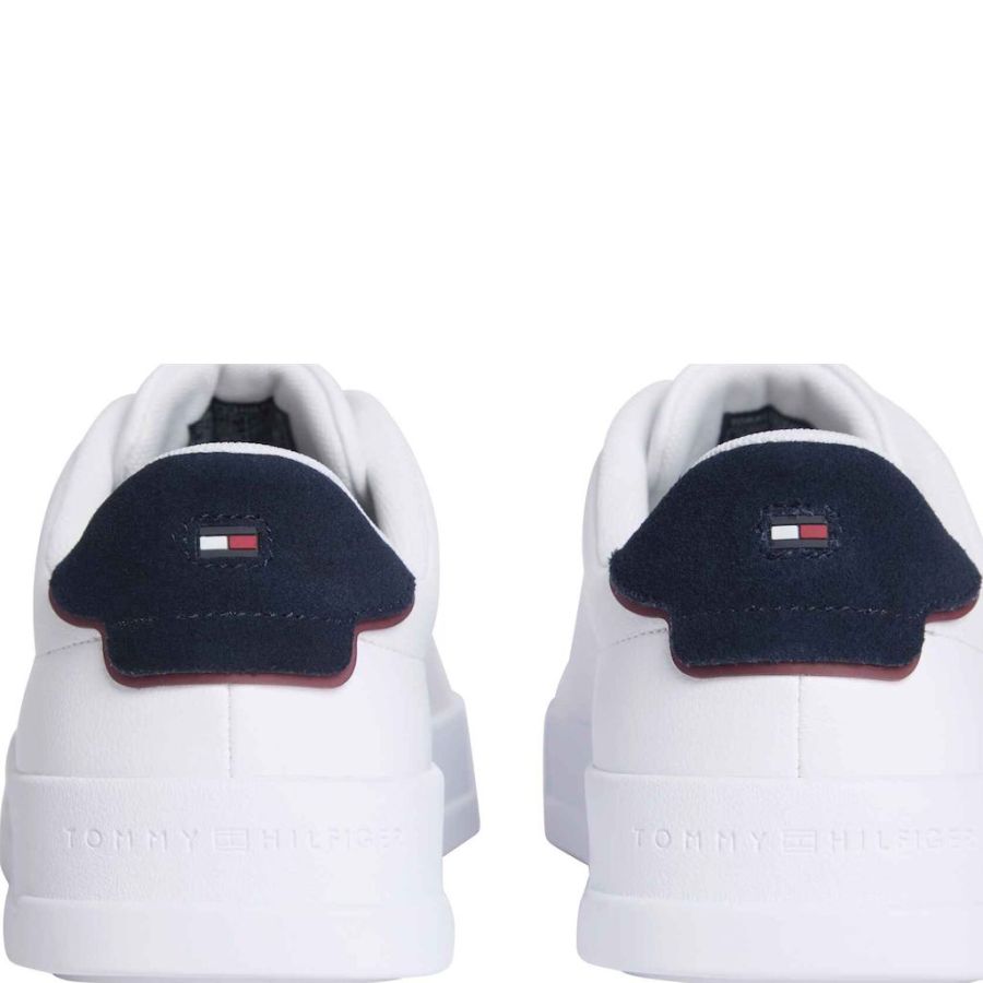 Sneakers Tommy Hilfiger. TH COURT LTH DETAIL ESS