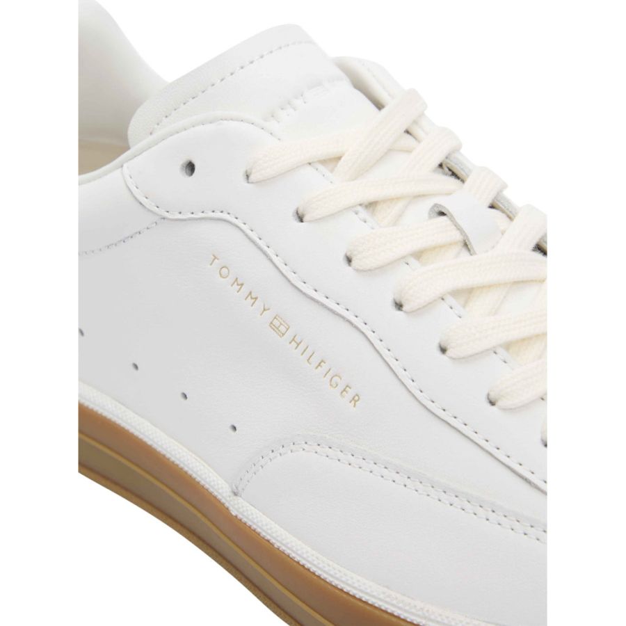 Sneakers Tommy Hilfiger. TH LO LUX LTH