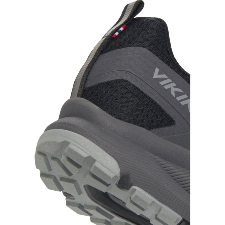 Sneakers Viking. Motion Low GTX W